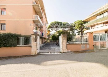 Ingresso - Apartment viale Arezzo, 7, Genova (neighborhood Albaro) - photo 46