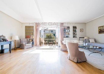 Salone - Appartamento viale Arezzo, Genova (zona Albaro) - foto 1