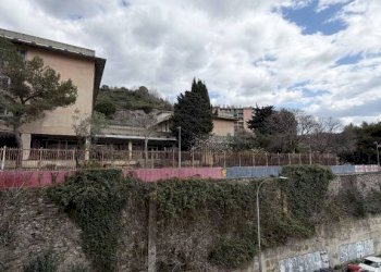 Vista - Appartamento via Raffaele Ricca, 16, Genova (zona Marassi) - foto 9