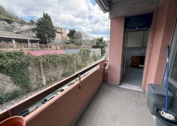 Terrazzo - Appartamento via Raffaele Ricca, 16, Genova (zona Marassi) - foto 11