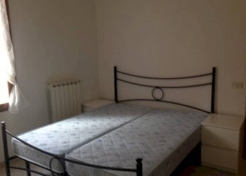 Camera da letto - Four-room apartment via Trivellari, Modena (neighborhood Centro Storico) - photo 6