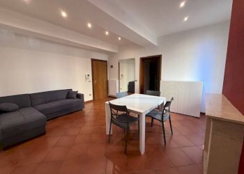 Salone - Four-room apartment corso Vittorio Emanuele II, Modena (neighborhood Centro Storico) - photo 1