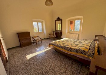 Camera da letto - Appartamento via Acquasanta, Genova - foto 3