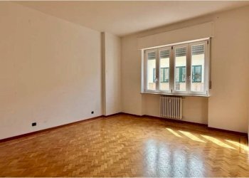 Camera da letto - Four-room apartment Cuneo (neighborhood Centro) - photo 1