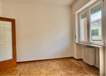 Camera da letto - Four-room apartment Cuneo (neighborhood Centro) - photo 4