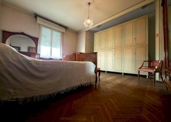 Camera da letto - Quadrilocale via Giuseppe Verdi, Parma - foto 9