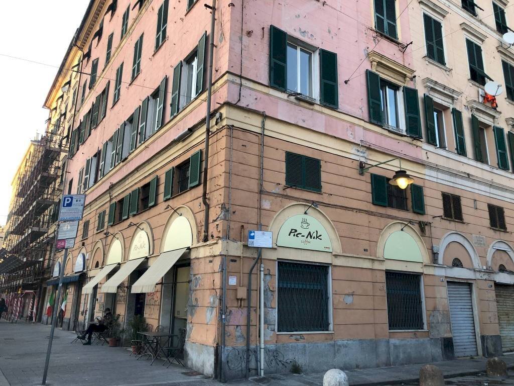 Facciata - Appartamento via Antonio Gramsci, 21, Genova (zona Centro Storico) - foto 1