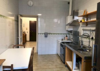 Cucina - Quadrilocale via Antonio Gramsci, 21, Genova (zona Centro Storico) - foto 7