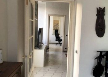 Corridoio - Quadrilocale via Antonio Gramsci, 21, Genova (zona Centro Storico) - foto 14