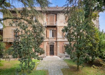 Facciata - Villa via Bruno Graziani, 6, Alessandria - foto 1