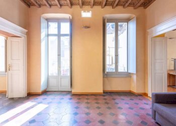 Salone - Appartamento via Giuseppe Garibaldi, 13, Torino (zona Centro) - foto 2