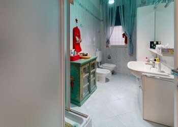 cs2103-bathroom - Four-room apartment via Gramsci, Castenaso - photo 28