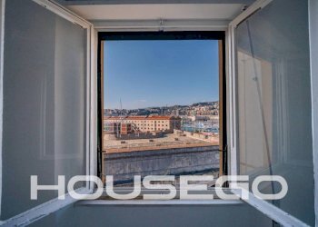 Vista - Quadrilocale via del Molo, 3, Genova (zona Centro Storico) - foto 26