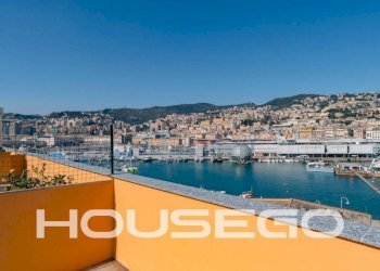 Vista - Quadrilocale via del Molo, 3, Genova (zona Centro Storico) - foto 31