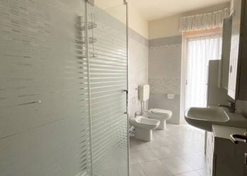 Bagno - Four-room apartment Busca - photo 14