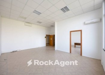 Interno non residenziale - Ufficio via Salvatore Orlando, 3a, Livorno - foto 16