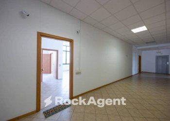 Interno non residenziale - Ufficio via Salvatore Orlando, 3a, Livorno - foto 19