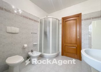 Bagno - Villa via Gabriele d'Annunzio, 7, Salerano sul Lambro - foto 25
