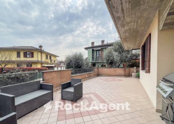 Terrazzo - Villa via Gabriele d'Annunzio, 7, Salerano sul Lambro - foto 34