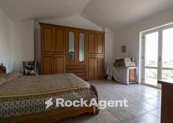 Camera da letto - Villa Località Zilleria, Gasperina - foto 14