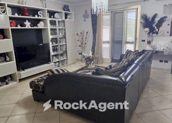 Salone - Villa a Schiera contrada Cardusa, Gioiosa Ionica - foto 3