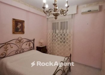 Camera da letto - Quadrilocale via Amalfi, 3, Mazara del Vallo - foto 5