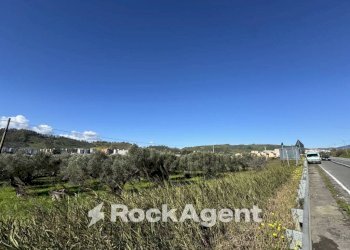 Vista - Building land viale Magna Grecia, Catanzaro - photo 24