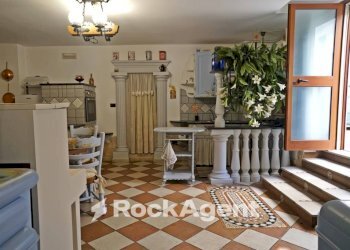 Salone - Three-room apartment via Casalnuovo, 23, Montescaglioso - photo 20