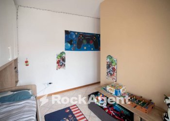 Camera da letto - Appartamento via Palmiro Togliatti, 1, Montecalvo in Foglia - foto 14