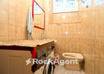 Bagno - Appartamento via Cilicia, 53, Roma - foto 4