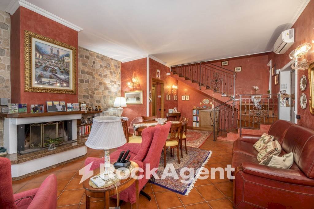 Salone - Villa via Aristide Faccioli, 173, Roma - foto 3