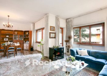 Salone - Appartamento via Suvereto, 257, Roma - foto 1