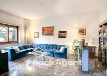 Salone - Appartamento via Suvereto, 257, Roma - foto 4