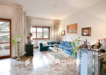 Salone - Appartamento via Suvereto, 257, Roma - foto 6