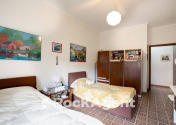 Camera da letto - Appartamento via Suvereto, 257, Roma - foto 24