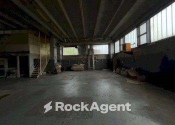 Magazzino - Shed via Augusto Pedullà, Genova (neighborhood Molassana) - photo 5