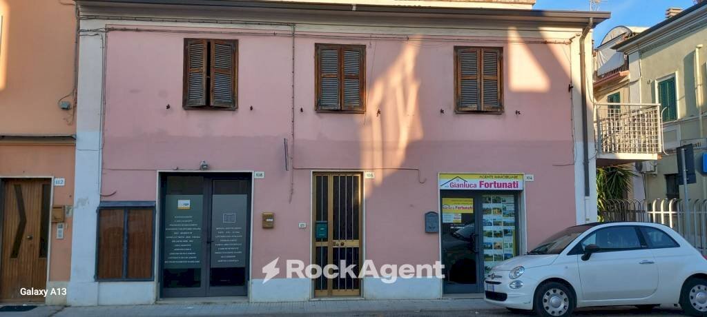 Facciata - Apartment via Raffaello Sanzio, 106, Senigallia - photo 1