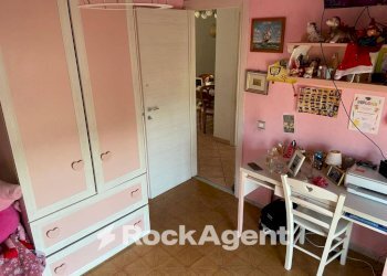 Camera da letto - Attico via Lacedonia, 37, Roma - foto 13