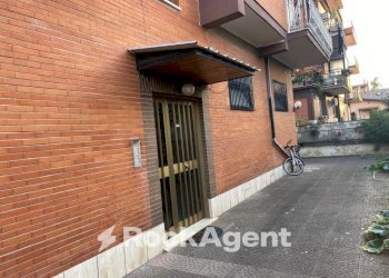 Ingresso - Attico via Lacedonia, 37, Roma - foto 30