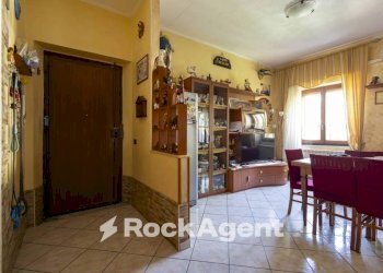 Salone - Appartamento via Antonio Masciari, 7, Catanzaro - foto 9