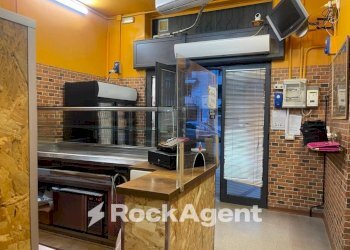 Interno non residenziale - Negozio via Pasquale Vitiello, 99, Scafati - foto 5