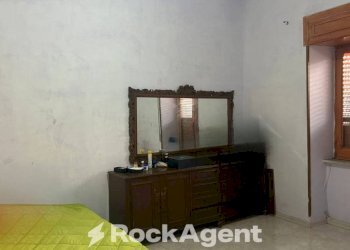 Camera da letto - Independent house via San Valentino 120, Sarno - photo 7