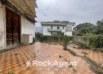 Giardino - Appartamento corso V. Emanuele, 129, Angri - foto 34