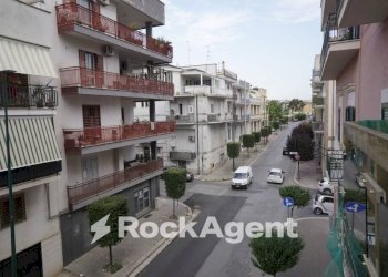 Vista - Magazzino via Spinazzola, 25, Gravina in Puglia - foto 14