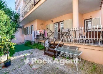 Giardino - Four-room apartment via Pino Amato, 16, Casoria - photo 20