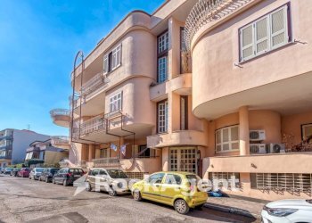 Facciata - Four-room apartment via Pino Amato, 16, Casoria - photo 22