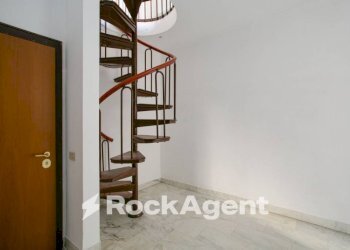 Scala - Attico via di Torre Rossa, 35, Roma - foto 16