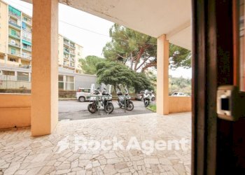 Cortile interno - Appartamento corso Luigi Andrea Martinetti, 113, Genova (zona Sampierdarena) - foto 3