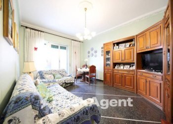 Salone - Appartamento corso Luigi Andrea Martinetti, 113, Genova (zona Sampierdarena) - foto 9