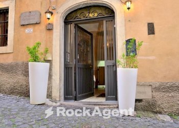 Ingresso - Ristorante via Giacomo Carissimi, 32, Marino - foto 2